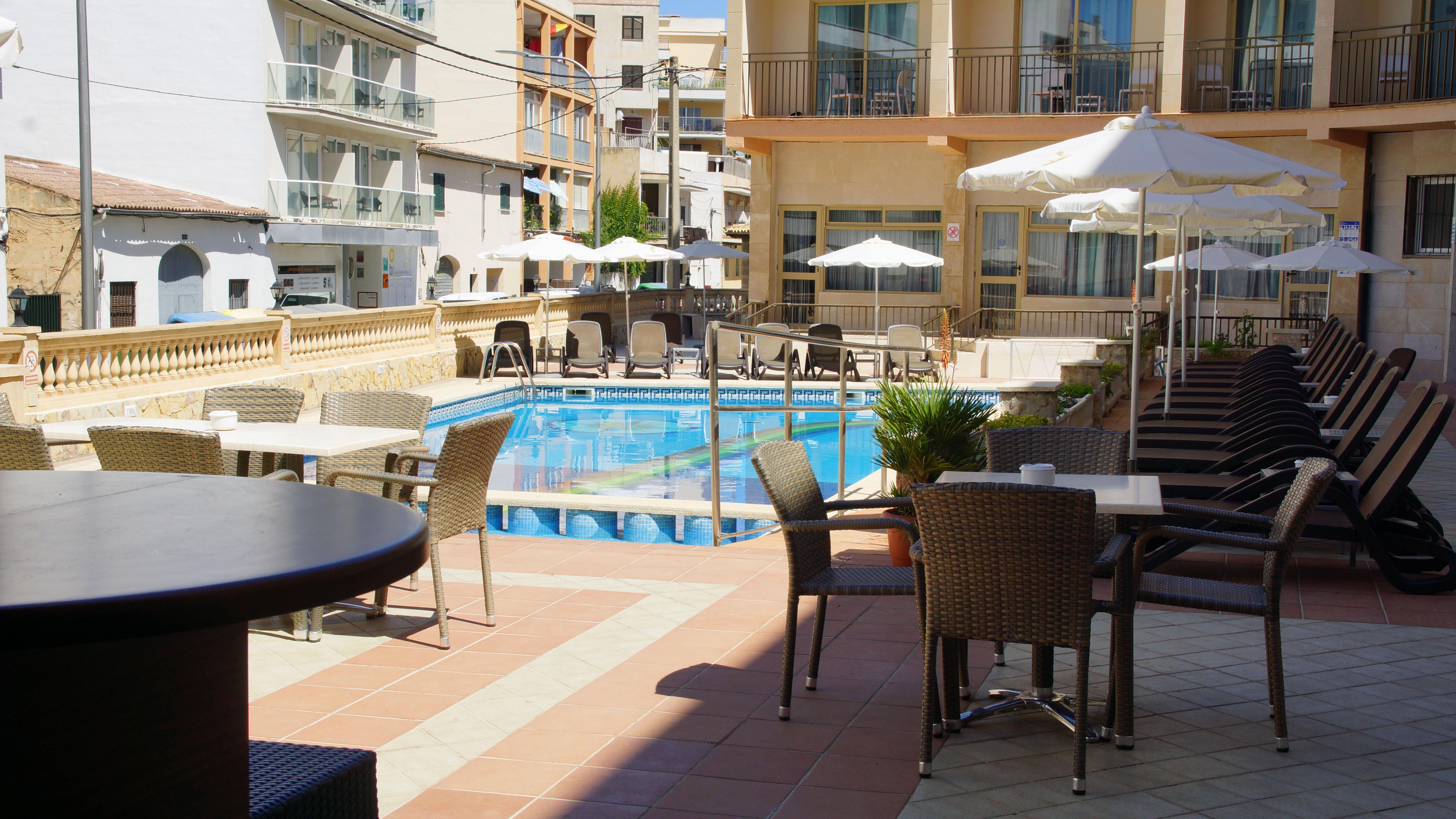 Hotel Iris - Only Adults Ел Аренал Екстериор снимка